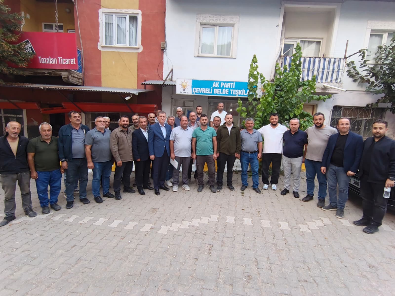 AKPARTİ TOKAT MİLLETVEKİLİ MUSTAFA ARSLAN IN ALMUS TOKAT YOLU ŞANTİYESİ VE ÇEVRELİ ZİYARETİ